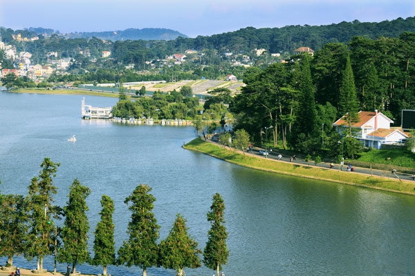 Bất động sản view hồ ở di Linh